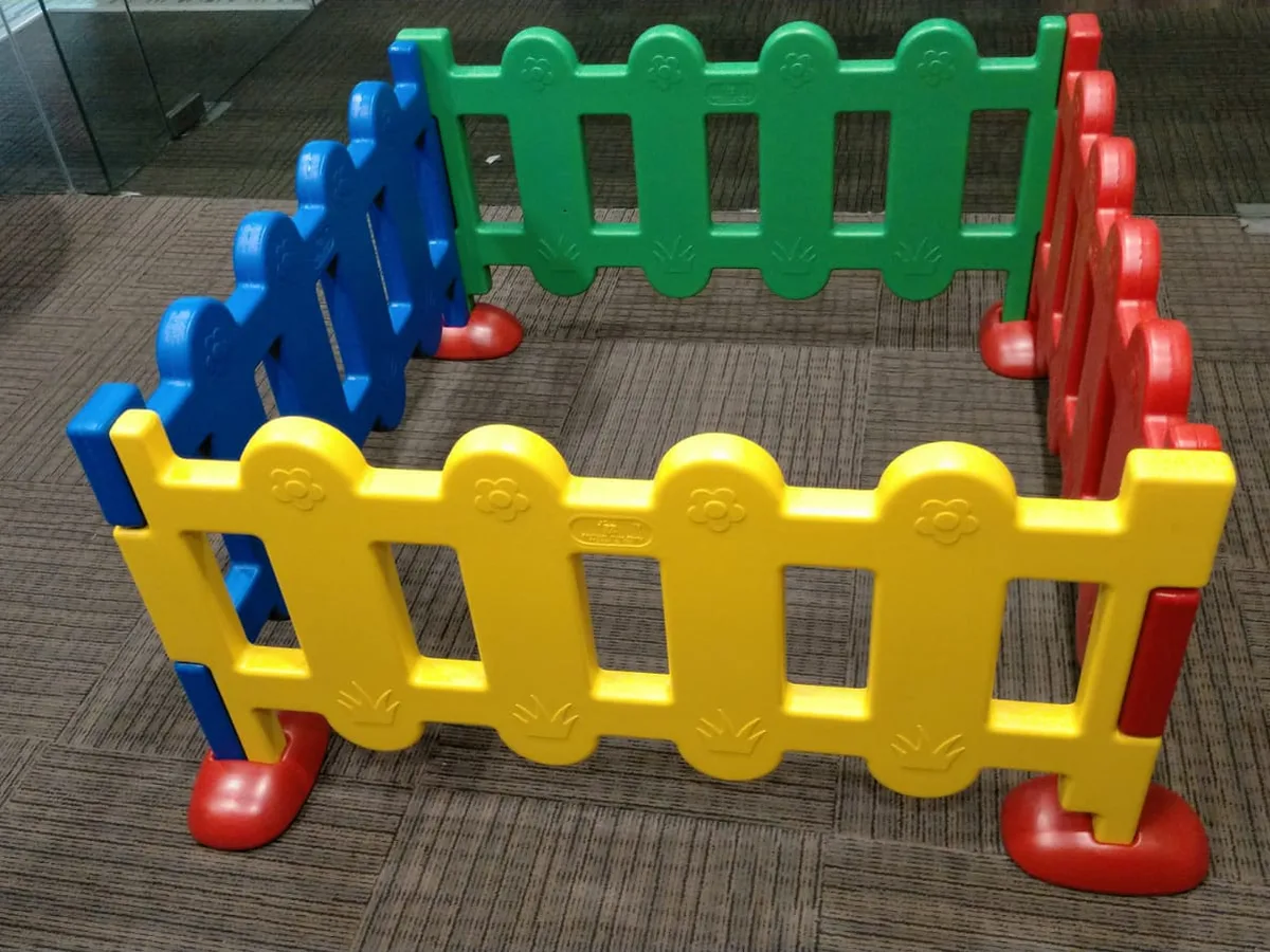 Modular play fence panels — bulk supply in the UAE