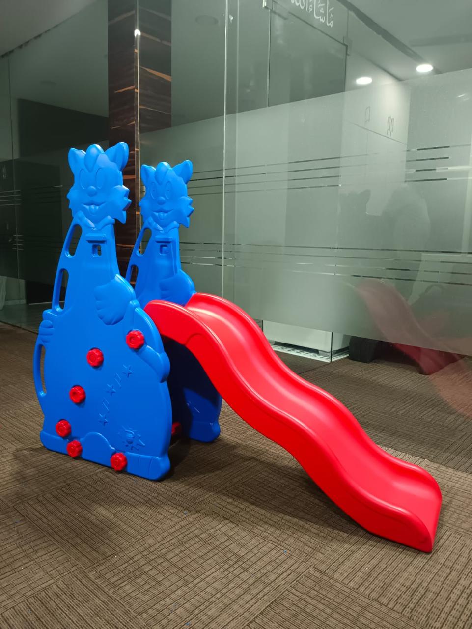 Cat play slide